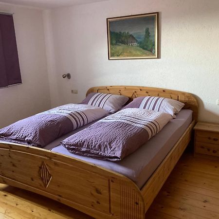 Ferienwohnung Auf Dem Erlebnisreiterhof Kreipl Grattersdorf Eksteriør bilde
